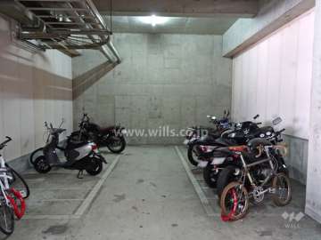バイク置場