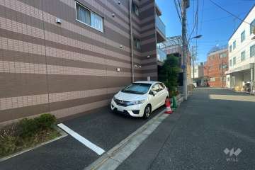 敷地内駐車場（屋外平面式）