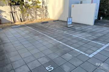 敷地内駐車場（屋外平面式）　
