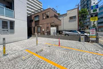 敷地内駐車場（屋外平面式）