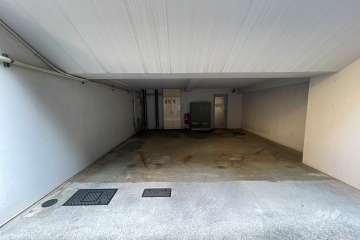 敷地内駐車場（屋内平面式）