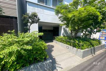 駐輪場の出入り口