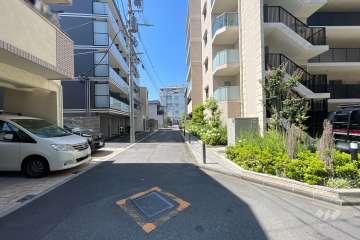 敷地東側の前面道路　