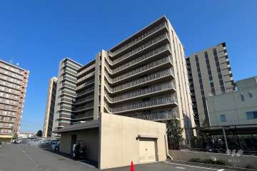 ザ・パークハウスオイコス赤羽志茂フォーススクエアの外観(北西側から)