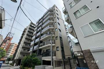 プレシスヴィアラ田端の外観（西側から）