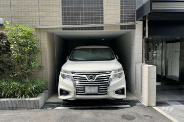 敷地内駐車場（屋内平面式）