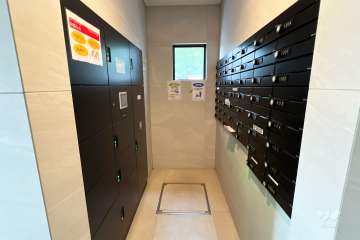 宅配ボックスと共用ポスト