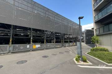 敷地内駐車場（屋外機械式）