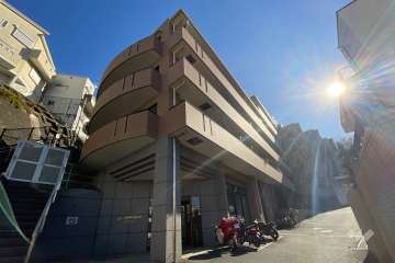 クイーンヒルズ日吉の外観（北西側から）