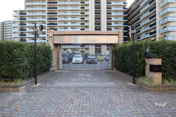 駐車場の出入り口