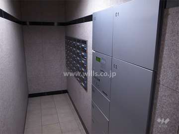 宅配ボックスと共用ポスト