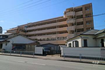 グランアッシュ伊丹北本町の外観(北側から)