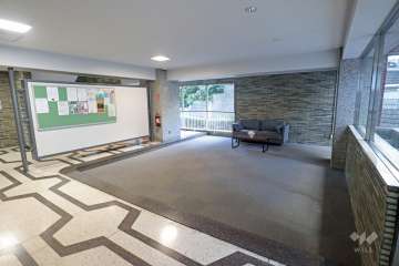 エントランスホール