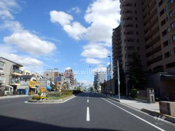 敷地北側は国道2号線に面しています。