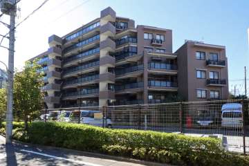 東急ドエルアルス多摩川イーストサイドの外観（北東側から）