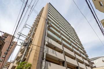 シャリエ日本橋高津の外観（南西側から）