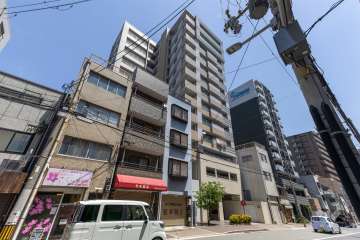 リベール谷町の外観（南西側から）