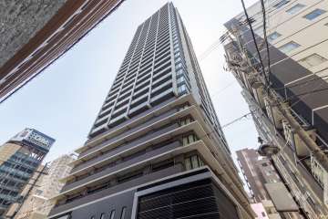 ブランズタワー・ウェリス心斎橋NORTHの外観（北西側から）