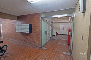 エントランス内