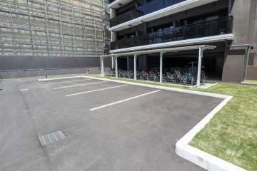 敷地内駐車場（屋外平面式）
