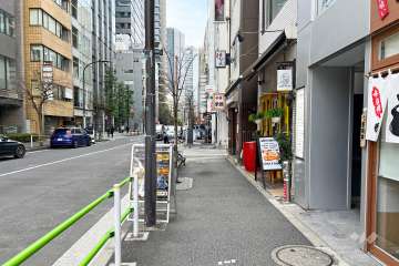 敷地南側の前面道路　