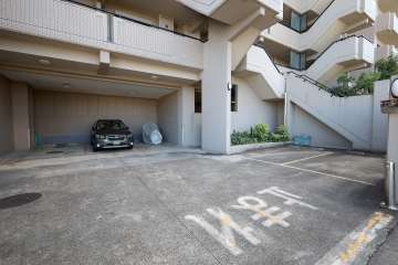 敷地内駐車場（屋内平面式）