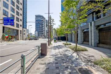 敷地の北側前面道路