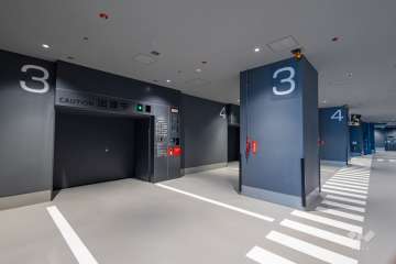 敷地内駐車場（屋内機械式）
