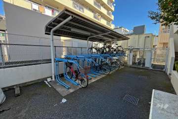 屋外駐輪場