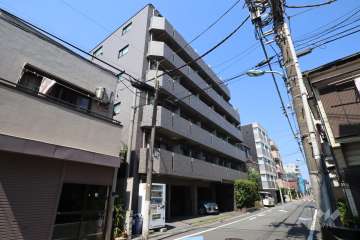ルーブル蒲田南七番館の外観（南西側から）