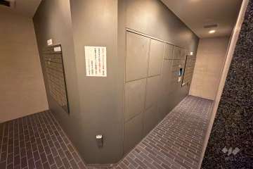 宅配ボックスと共用ポスト