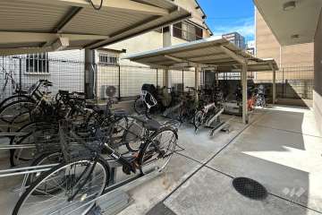 駐輪場　