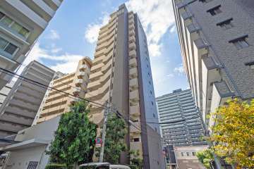 堂島ザレジデンスマークタワーの外観（北東側から）