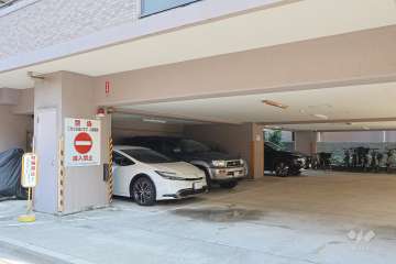 敷地内駐車場（屋内平面式）