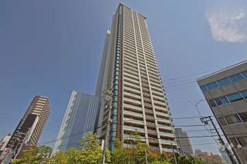 大阪福島タワーの外観（北西側から）