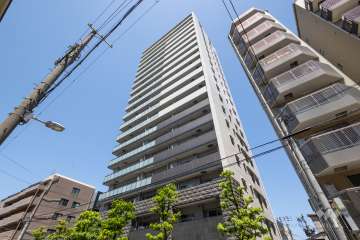 ライオンズタワー大阪三の丸森ノ宮レジデンスの外観（南東側から）