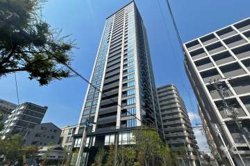 プラウドタワー梅田豊崎の外観（南東側から）