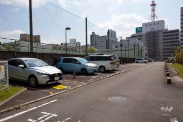 敷地内駐車場（屋外平面式）