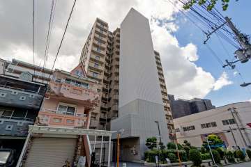 ルイシャトレ梅田北の外観（北東側から）