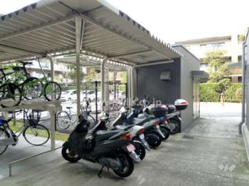 バイク置場