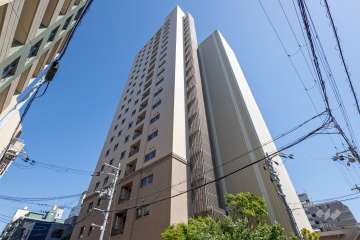 グランドメゾン上町台テラスの外観（北西側から）