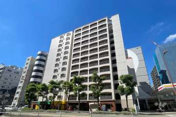 朝日プラザ扇町の外観(北東側から)