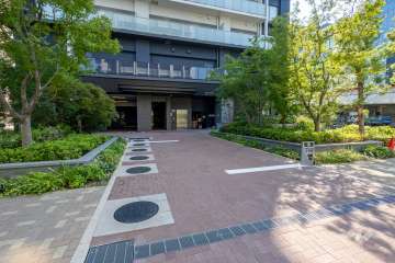 駐車場の出入り口