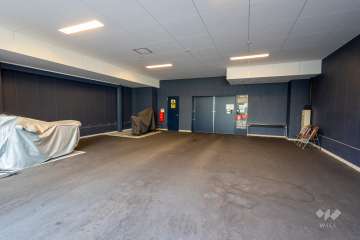 敷地内駐車場（屋内機械式）