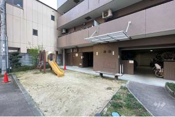 敷地内にある公園