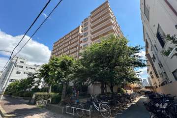 ノバカネイチ阿波座2番館の外観（南西側から）