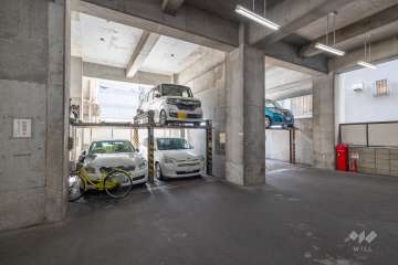 敷地内駐車場（屋内機械式）