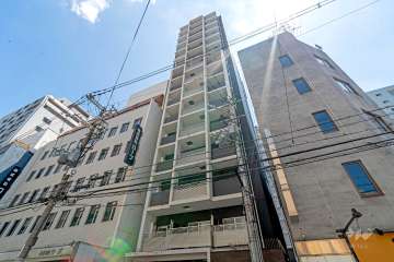 プレサンスNEO心斎橋の外観（北西側から）