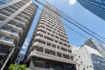 プレミスト南船場の外観（南西側から）