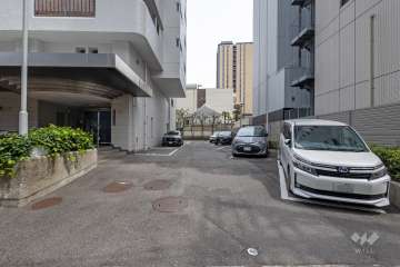 敷地内駐車場（屋外平面式）